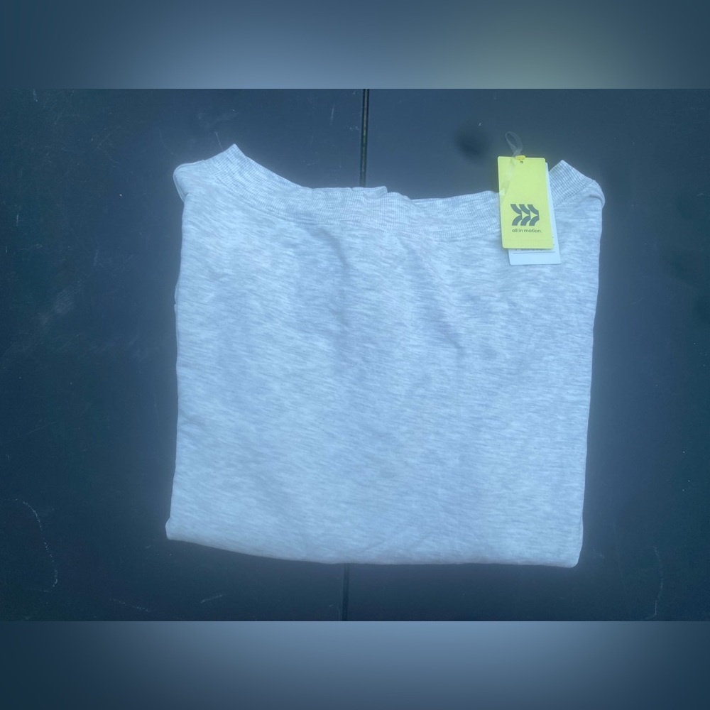 Women’s Modal sweatshirt NwT - Picture 5 of 8